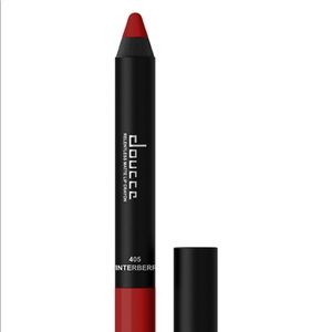 Doucce Relentless Matte Lip Crayon in Winterberry